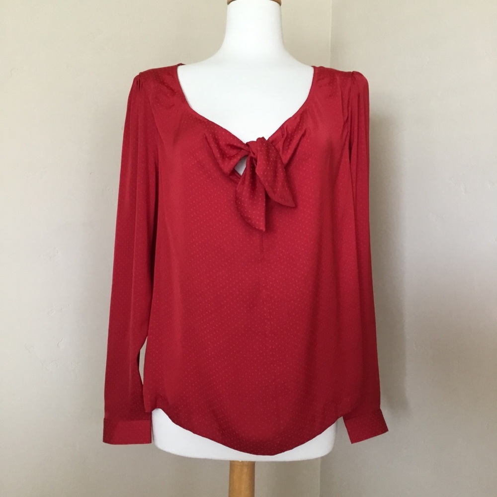CAbi Women’s Long Sleeve Knot Blouse Size L